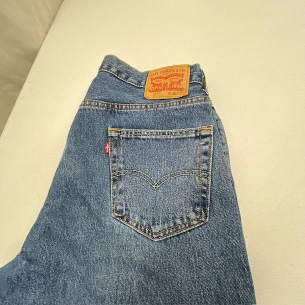 Levi's 550 Jeans Mens 36x29 Relaxed Fit Tapered Medium Stonewash 00550-4891